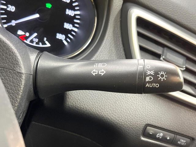 エクストレイル ２０Ｘ　ハイブリッド　エマージェンシーブレーキＰ　４ＷＤ　純正ＳＤナビ　バックカメラ　防水シート　禁煙車　ＬＥＤヘッド　ＥＴＣ　スマートキー＆プッシュスタート　オートライト　デュアルエアコン　ＣＤ　フルセグ　電動格納ミラー　横滑り防止装置（49枚目）