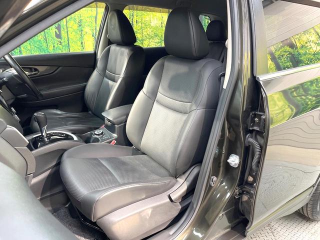 エクストレイル ２０Ｘ　ハイブリッド　エマージェンシーブレーキＰ　４ＷＤ　純正ＳＤナビ　バックカメラ　防水シート　禁煙車　ＬＥＤヘッド　ＥＴＣ　スマートキー＆プッシュスタート　オートライト　デュアルエアコン　ＣＤ　フルセグ　電動格納ミラー　横滑り防止装置（53枚目）