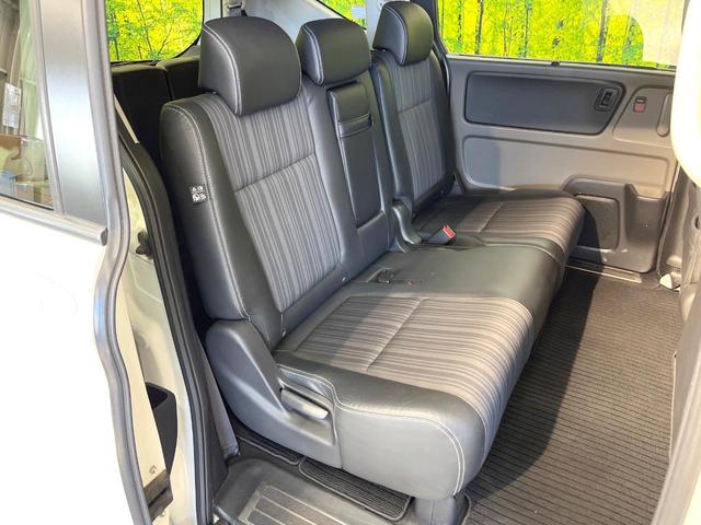 フリード Ｇ・ホンダセンシング　両側電動ドア　純正９型ＳＤナビ　バックカメラ　衝突被害軽減システム　レーダークルーズ　禁煙車　ハーフレザーシート　スマートキー　ＬＥＤヘッド　車線逸脱警報　オートライト　オートエアコン（9枚目）