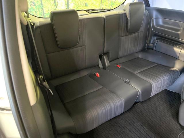 フリード Ｇ・ホンダセンシング　両側電動ドア　純正９型ＳＤナビ　バックカメラ　衝突被害軽減システム　レーダークルーズ　禁煙車　ハーフレザーシート　スマートキー　ＬＥＤヘッド　車線逸脱警報　オートライト　オートエアコン（10枚目）