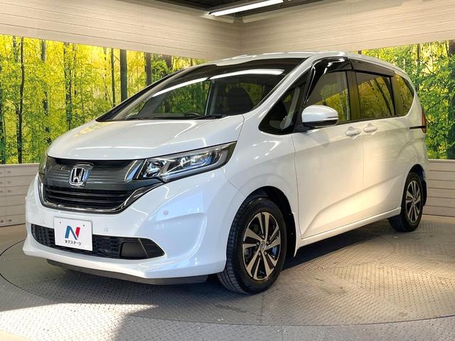 フリード Ｇ・ホンダセンシング　両側電動ドア　純正９型ＳＤナビ　バックカメラ　衝突被害軽減システム　レーダークルーズ　禁煙車　ハーフレザーシート　スマートキー　ＬＥＤヘッド　車線逸脱警報　オートライト　オートエアコン（25枚目）