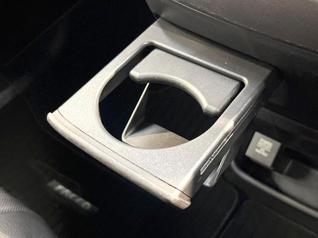 フリード Ｇ・ホンダセンシング　両側電動ドア　純正９型ＳＤナビ　バックカメラ　衝突被害軽減システム　レーダークルーズ　禁煙車　ハーフレザーシート　スマートキー　ＬＥＤヘッド　車線逸脱警報　オートライト　オートエアコン（72枚目）