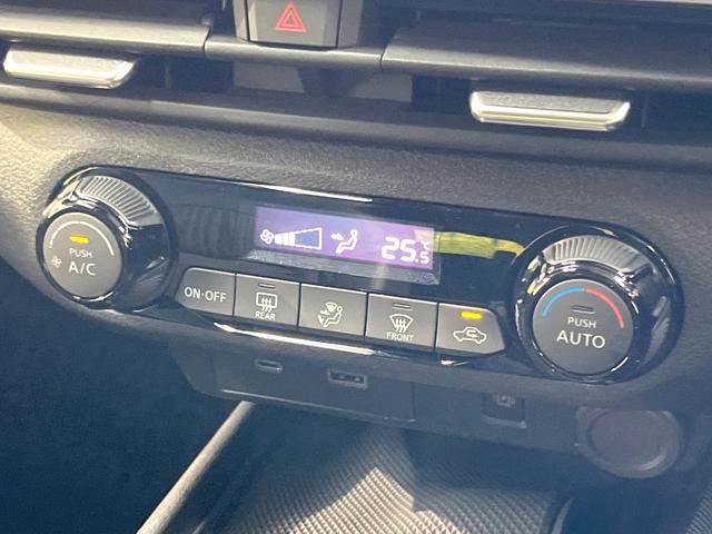 オーラ Ｇ　レザーエディション　純正９インチナビ　全周囲カメラ　ＢＯＳＥサウンドシステム　衝突被害軽減システム　レーダークルーズ　禁煙車　レザーシート　コーナーセンサー　スマートキー　ＬＥＤヘッド　ＥＴＣ２．０　オートハイビーム（45枚目）