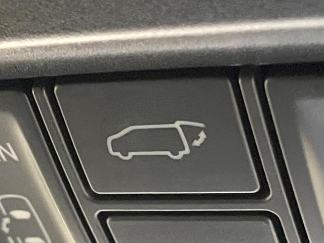 ヴェルファイア 2.5Z Gエディション 両側電動ドア 純正SDナビ フリップダウンモニター バックカメラ 合皮シート 禁煙車 ETCビルドイン 電動リアゲート 前後席パワーシート クリアランスソナー スマートキー LEDヘッド(6枚目)