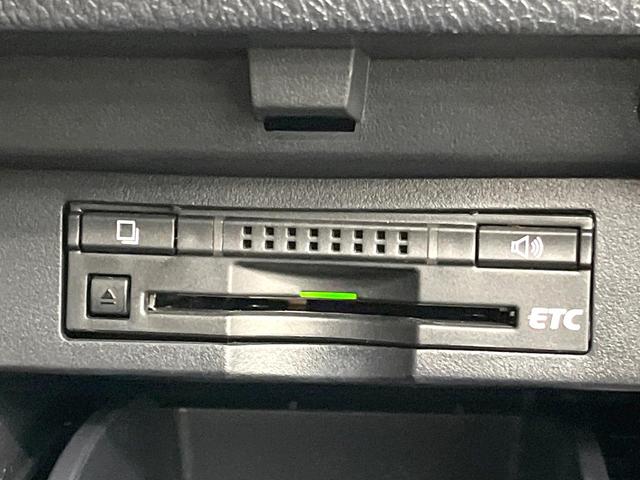 ヴェルファイア 2.5Z Gエディション 両側電動ドア 純正SDナビ フリップダウンモニター バックカメラ 合皮シート 禁煙車 ETCビルドイン 電動リアゲート 前後席パワーシート クリアランスソナー スマートキー LEDヘッド(7枚目)