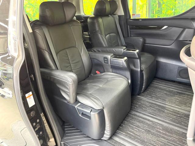 ヴェルファイア 2.5Z Gエディション 両側電動ドア 純正SDナビ フリップダウンモニター バックカメラ 合皮シート 禁煙車 ETCビルドイン 電動リアゲート 前後席パワーシート クリアランスソナー スマートキー LEDヘッド(9枚目)