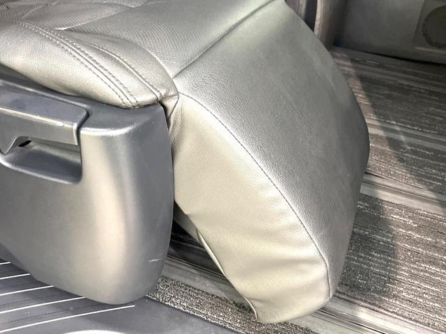 ヴェルファイア 2.5Z Gエディション 両側電動ドア 純正SDナビ フリップダウンモニター バックカメラ 合皮シート 禁煙車 ETCビルドイン 電動リアゲート 前後席パワーシート クリアランスソナー スマートキー LEDヘッド(40枚目)