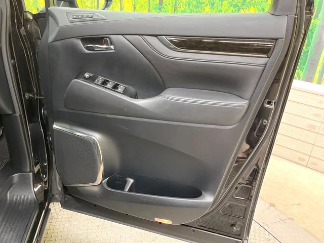 ヴェルファイア 2.5Z Gエディション 両側電動ドア 純正SDナビ フリップダウンモニター バックカメラ 合皮シート 禁煙車 ETCビルドイン 電動リアゲート 前後席パワーシート クリアランスソナー スマートキー LEDヘッド(48枚目)