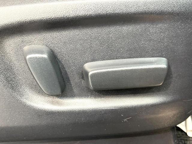 ヴェルファイア 2.5Z Gエディション 両側電動ドア 純正SDナビ フリップダウンモニター バックカメラ 合皮シート 禁煙車 ETCビルドイン 電動リアゲート 前後席パワーシート クリアランスソナー スマートキー LEDヘッド(60枚目)