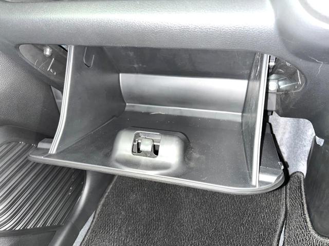 ハスラー Jスタイル バックカメラ 衝突被害軽減システム 禁煙車 ドラレコ スマートキー LEDヘッド オートハイビーム 車線逸脱警報 オートライト オートエアコン 純正15インチアルミ Bluetooth CD(67枚目)