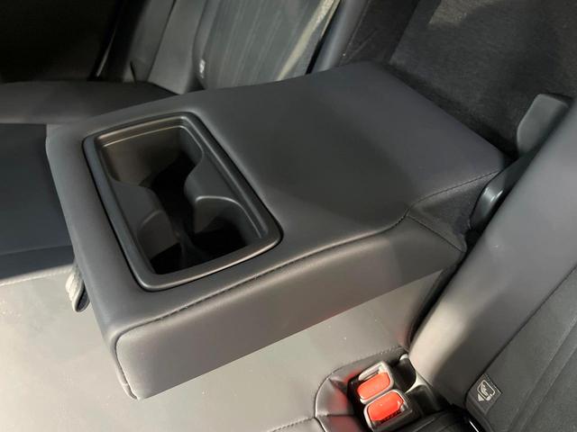 ハリアー G モデリスタエアロ 純正8インチディスプレイオーディオ バックカメラ 衝突軽減装置 禁煙車 電動リアゲート パワーシート ドラレコ コーナーセンサー スマートキー LEDヘッド ビルトインETC(73枚目)