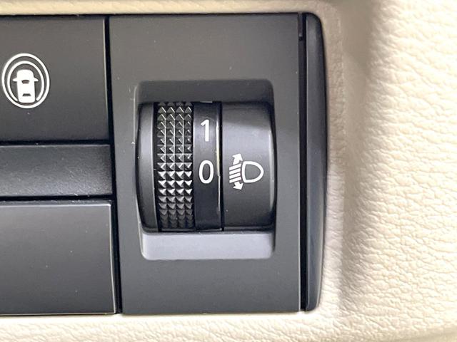 ルークス Ｘ　両側電動ドア　ＳＤナビ　全周囲カメラ　衝突被害軽減システム　禁煙車　ドラレコ　スマートキー　ＬＥＤヘッド　ＥＴＣ　車線逸脱警報　オートライト　オートエアコン　Ｂｌｕｅｔｏｏｔｈ　ＣＤ　地デジ（49枚目）