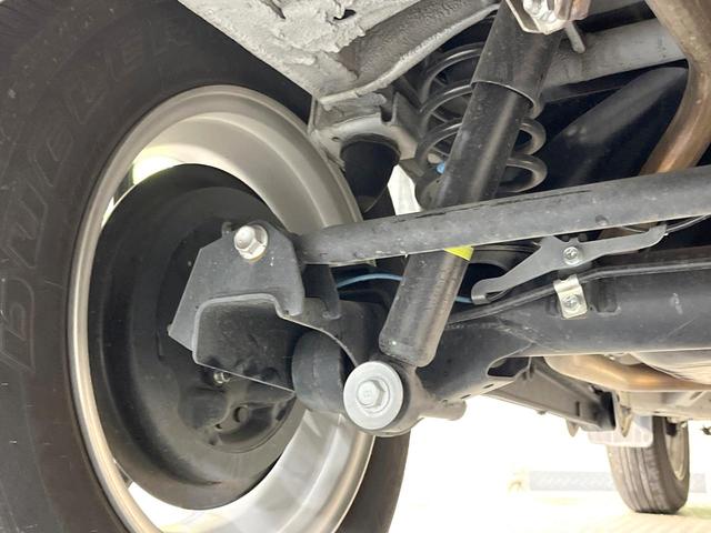 ジムニー XC 4WD 衝突被害軽減システム 禁煙車 ドラレコ コーナーセンサー スマートキー LEDヘッド ETC クルコン オートハイビーム 車線逸脱警報 オートライト オートエアコン 純正16インチアルミ(19枚目)