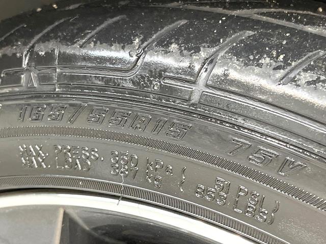 ワゴンRスティングレー T ターボ SDナビ 衝突被害軽減システム 禁煙車 シートヒーター スマートキー HIDヘッド ETC クルコン オートライト オートエアコン 純正15インチアルミ Bluetooth CD フルセグ(29枚目)