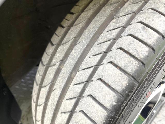 スイフトスポーツ ベースグレード MT車 バックカメラ 衝突被害軽減システム レーダークルーズ 禁煙車 スマートキー HIDヘッド ビルトインETC 純正17インチアルミ オートライト オートエアコン Bluetooth CD(29枚目)