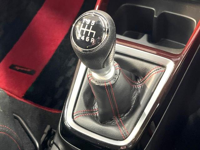 スイフトスポーツ ベースグレード MT車 バックカメラ 衝突被害軽減システム レーダークルーズ 禁煙車 スマートキー HIDヘッド ビルトインETC 純正17インチアルミ オートライト オートエアコン Bluetooth CD(62枚目)