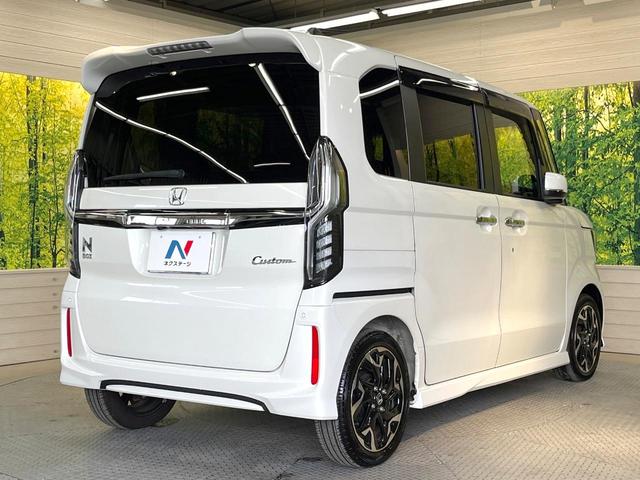 N-BOXカスタム G・Lターボホンダセンシング 両側電動ドア 8インチSDナビ バックカメラ 衝突被害軽減システム ドライブレコーダー LEDヘッド ビルトインETC 純正15インチアルミ オートハイビーム 車線逸脱警報 オートライト(17枚目)