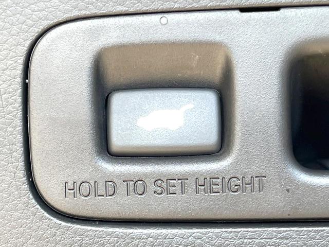 ステップワゴン ｅ：ＨＥＶスパーダ　プレミアムライン　両側電動ドア　純正１１インチナビ　後席モニター　全周囲カメラ　衝突被害軽減システム　アダプティブクルーズコントロール　禁煙車　電動リアゲート　合皮　ドライブレコーダー　スマートキー　ビルトインＥＴＣ（56枚目）