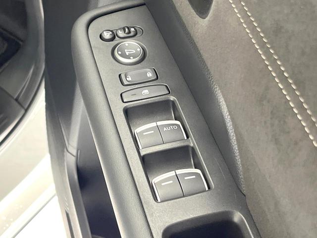 ステップワゴン ｅ：ＨＥＶスパーダ　プレミアムライン　両側電動ドア　純正１１インチナビ　後席モニター　全周囲カメラ　衝突被害軽減システム　アダプティブクルーズコントロール　禁煙車　電動リアゲート　合皮　ドライブレコーダー　スマートキー　ビルトインＥＴＣ（59枚目）