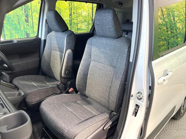 シエンタ ハイブリッドＺ　両側電動ドア　純正１０型ディスプレイオーディオ　全周囲カメラ　衝突被害軽減システム　レーダークルーズ　禁煙車　ドラレコ　コーナーセンサー　スマートキー　ＬＥＤヘッド　ＥＴＣ　オートハイビーム（24枚目）