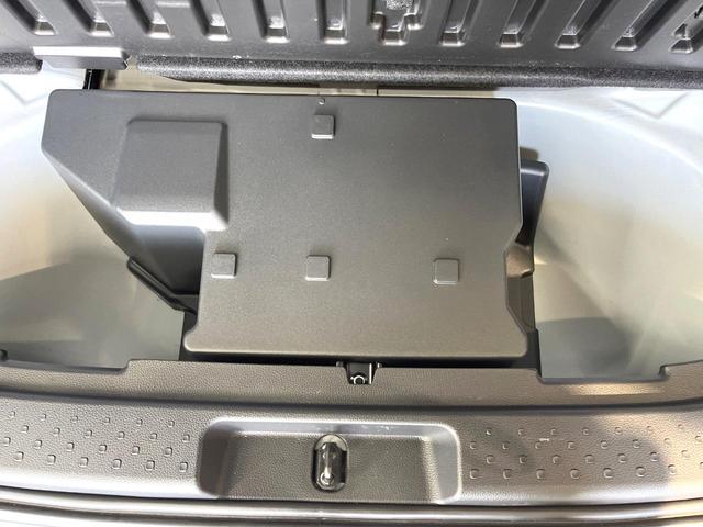 シエンタ ハイブリッドＺ　両側電動ドア　純正１０型ディスプレイオーディオ　全周囲カメラ　衝突被害軽減システム　レーダークルーズ　禁煙車　ドラレコ　コーナーセンサー　スマートキー　ＬＥＤヘッド　ＥＴＣ　オートハイビーム（44枚目）