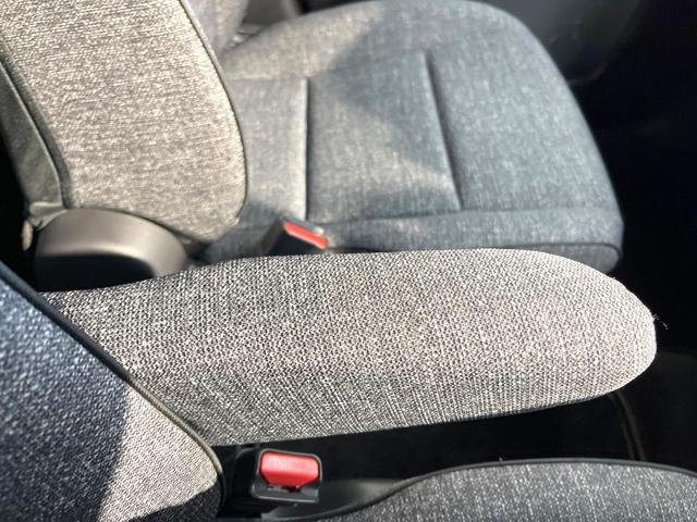 シエンタ ハイブリッドＺ　両側電動ドア　純正１０型ディスプレイオーディオ　全周囲カメラ　衝突被害軽減システム　レーダークルーズ　禁煙車　ドラレコ　コーナーセンサー　スマートキー　ＬＥＤヘッド　ＥＴＣ　オートハイビーム（65枚目）