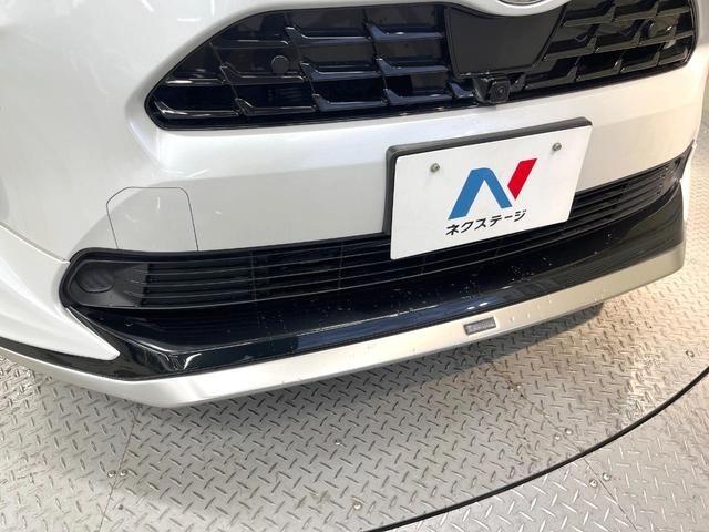 ヤリスクロス ハイブリッドＺ　フルエアロ　純正ディスプレイオーディオ　全周囲カメラ　衝突被害軽減システム　レーダークルーズ　禁煙車　ハーフレザーシート　パワーシート　ドラレコ　コーナーセンサー　スマートキー　ＬＥＤヘッド　ＥＴＣ（3枚目）