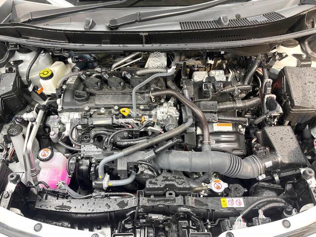 ヤリスクロス ハイブリッドＺ　フルエアロ　純正ディスプレイオーディオ　全周囲カメラ　衝突被害軽減システム　レーダークルーズ　禁煙車　ハーフレザーシート　パワーシート　ドラレコ　コーナーセンサー　スマートキー　ＬＥＤヘッド　ＥＴＣ（18枚目）