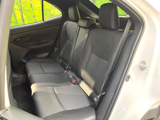 ヤリスクロス ハイブリッドＺ　フルエアロ　純正ディスプレイオーディオ　全周囲カメラ　衝突被害軽減システム　レーダークルーズ　禁煙車　ハーフレザーシート　パワーシート　ドラレコ　コーナーセンサー　スマートキー　ＬＥＤヘッド　ＥＴＣ（24枚目）