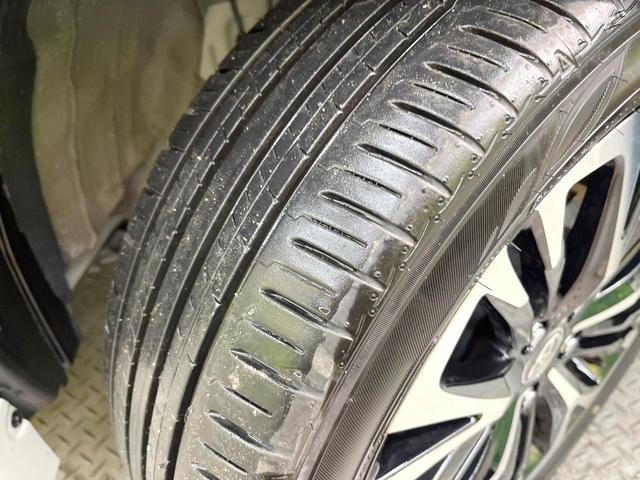 ヤリスクロス ハイブリッドＺ　フルエアロ　純正ディスプレイオーディオ　全周囲カメラ　衝突被害軽減システム　レーダークルーズ　禁煙車　ハーフレザーシート　パワーシート　ドラレコ　コーナーセンサー　スマートキー　ＬＥＤヘッド　ＥＴＣ（34枚目）