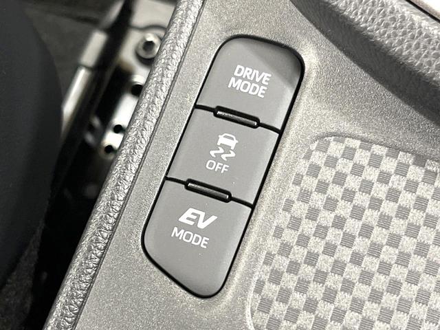 ヤリスクロス ハイブリッドＺ　フルエアロ　純正ディスプレイオーディオ　全周囲カメラ　衝突被害軽減システム　レーダークルーズ　禁煙車　ハーフレザーシート　パワーシート　ドラレコ　コーナーセンサー　スマートキー　ＬＥＤヘッド　ＥＴＣ（61枚目）