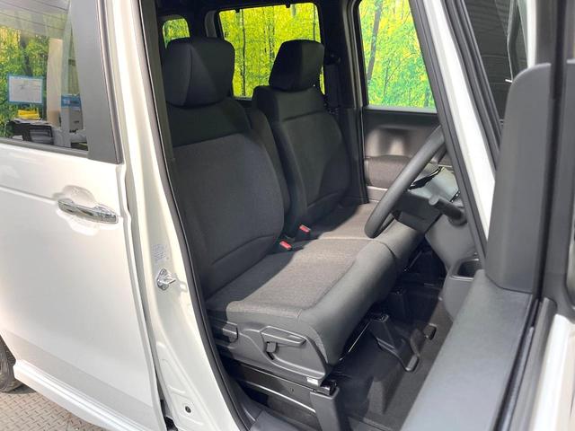 Ｎ－ＢＯＸカスタム ベースグレード　届出済未使用車　電動スライドドア　衝突被害軽減システム　禁煙車　シートヒーター　コーナーセンサー　スマートキー＆プッシュスタート　ＬＥＤヘッド　純正１４インチアルミ　オートライト　オートエアコン（8枚目）