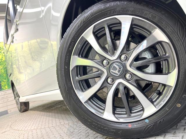 Ｎ－ＢＯＸカスタム ベースグレード　届出済未使用車　電動スライドドア　衝突被害軽減システム　禁煙車　シートヒーター　コーナーセンサー　スマートキー＆プッシュスタート　ＬＥＤヘッド　純正１４インチアルミ　オートライト　オートエアコン（30枚目）