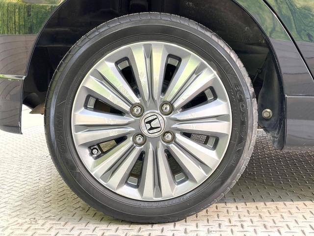 【純正１４インチアルミホイール】外観にマッチした純正アルミホイールを装着しております。各種社外アルミホイールや、スタッドレスタイヤも取扱いしております。是非ご相談ください♪