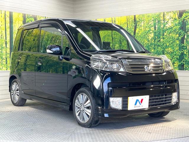 高透明度のガラス皮膜で撥水はもちろん、上質なツヤ・光沢を実現。紫外線や酸性雨から大切な愛車を保護し、色あせ・劣化を防止。「弾スプラッシュコート」、「弾プリミッサコート」からお選びいただけます。