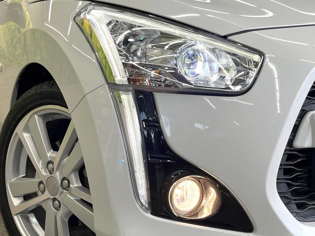 コペン ローブ　ターボ　ＳＤナビ　バックカメラ　禁煙車　シートヒーター　スマートキー＆プッシュスタート　ＬＥＤヘッド＆フォグ　ＥＴＣ　純正１６インチアルミ　オートエアコン　Ｂｌｕｅｔｏｏｔｈ　ＣＤ　ＤＶＤ再生（12枚目）