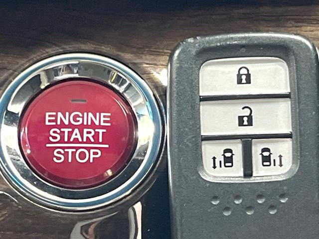 オデッセイ Ｇ・エアロパッケージ　両側電動ドア　純正ナビ　バックカメラ　スマートキー　ＬＥＤヘッド　ビルトインＥＴＣ　クルコン　純正１７インチアルミ　オートライト　オートエアコン　リアエアコン　Ｂｌｕｅｔｏｏｔｈ　ＣＤ（35枚目）