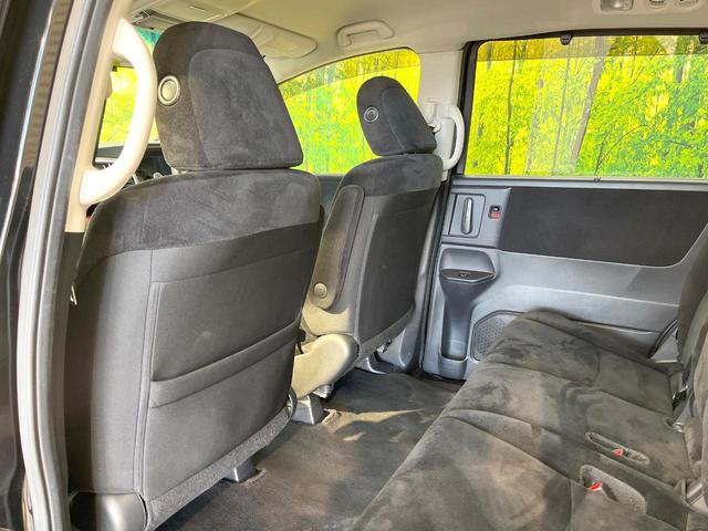 オデッセイ Ｇ・エアロパッケージ　両側電動ドア　純正ナビ　バックカメラ　スマートキー　ＬＥＤヘッド　ビルトインＥＴＣ　クルコン　純正１７インチアルミ　オートライト　オートエアコン　リアエアコン　Ｂｌｕｅｔｏｏｔｈ　ＣＤ（42枚目）