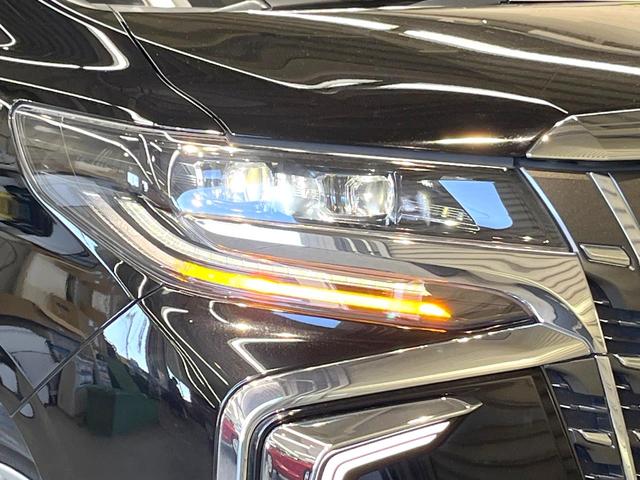 アルファード 2.5S 7人 純正SDナビ 両側電動ドア バックカメラ 衝突被害軽減システム レーダークルーズ 禁煙車 コーナーセンサー スマートキー LEDヘッド ETC 純正18アルミ オートハイビーム 車線逸脱警報(45枚目)