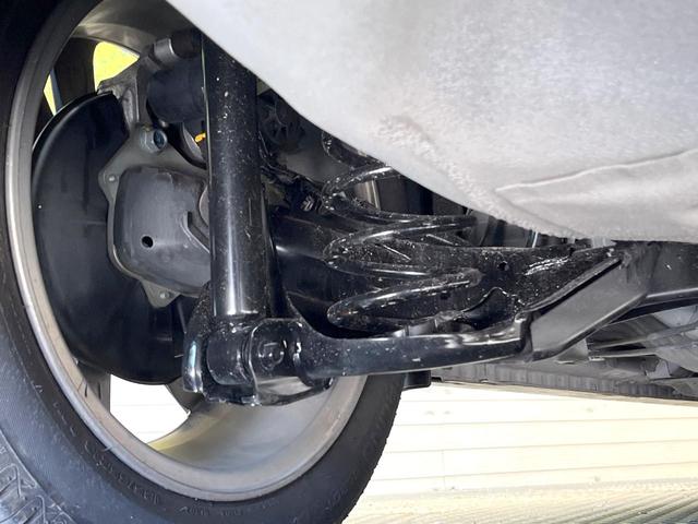 フィット ｅ：ＨＥＶ　ＲＳ　９インチホンダコネクトディスプレー　バックカメラ　衝突被害軽減システム　禁煙車　合皮シート　コーナーセンサー　スマートキー　ＬＥＤヘッド　ＥＴＣ２．０　純正１６インチアルミ　オートハイビーム（21枚目）