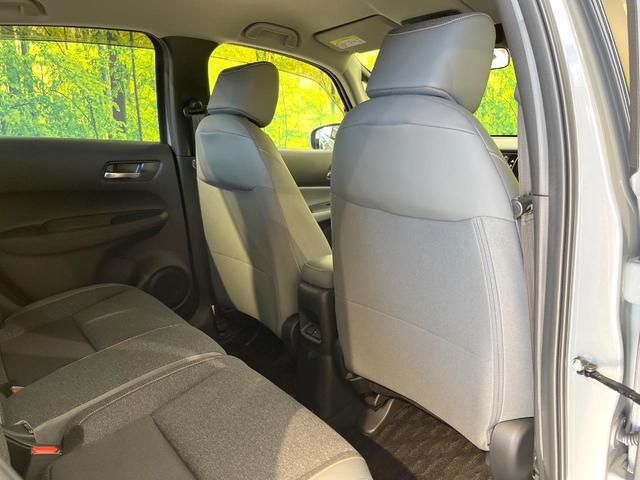 フィット ｅ：ＨＥＶ　ＲＳ　９インチホンダコネクトディスプレー　バックカメラ　衝突被害軽減システム　禁煙車　合皮シート　コーナーセンサー　スマートキー　ＬＥＤヘッド　ＥＴＣ２．０　純正１６インチアルミ　オートハイビーム（40枚目）