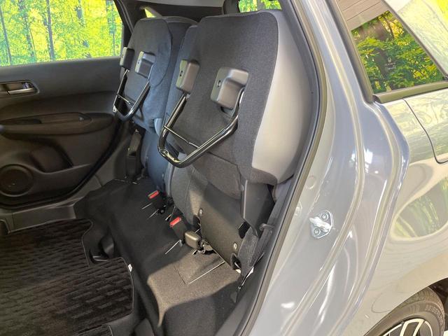 フィット ｅ：ＨＥＶ　ＲＳ　９インチホンダコネクトディスプレー　バックカメラ　衝突被害軽減システム　禁煙車　合皮シート　コーナーセンサー　スマートキー　ＬＥＤヘッド　ＥＴＣ２．０　純正１６インチアルミ　オートハイビーム（48枚目）