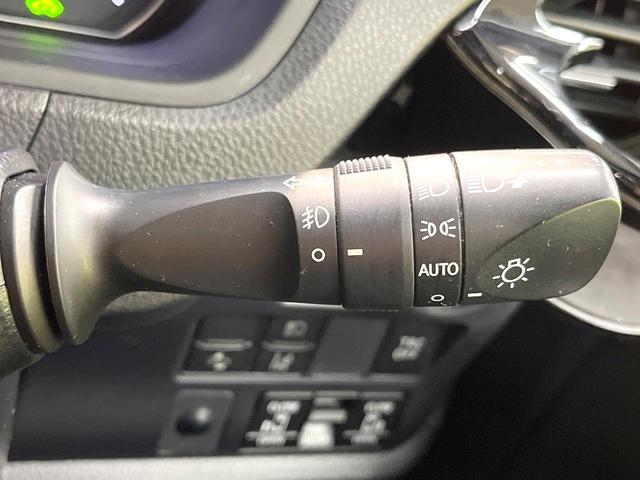 ノア ハイブリッドSi ダブルバイビー 両側電動ドア 純正8インチナビ バックカメラ 衝突被害軽減システム 禁煙車 合皮シート ドラレコ スマートキー LEDヘッド ETC2.0 クルコン 純正16インチアルミ オートハイビーム(66枚目)