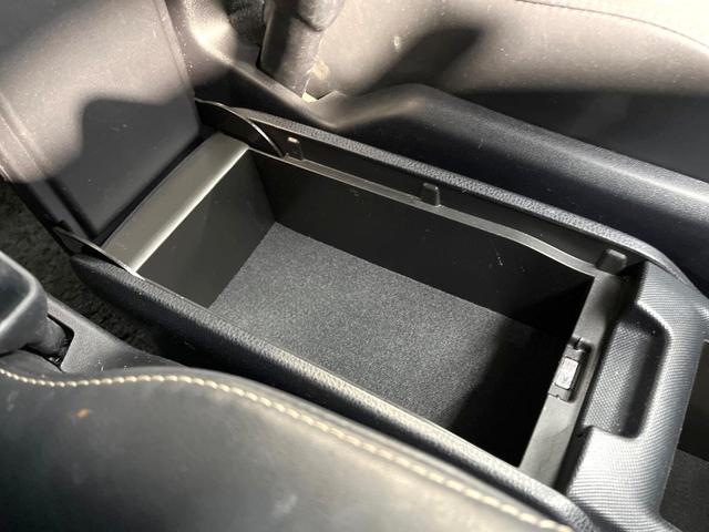 ノア ハイブリッドSi ダブルバイビー 両側電動ドア 純正8インチナビ バックカメラ 衝突被害軽減システム 禁煙車 合皮シート ドラレコ スマートキー LEDヘッド ETC2.0 クルコン 純正16インチアルミ オートハイビーム(77枚目)