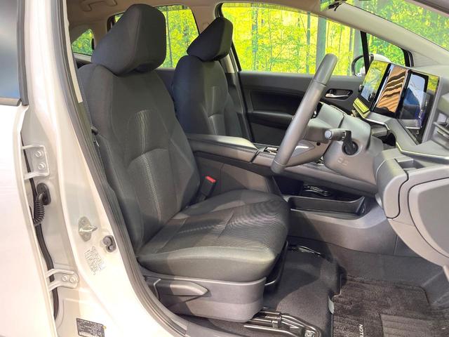 ノート Ｘ　メーカー８型ナビ　インテリジェントルームミラー　全周囲カメラ　衝突被害軽減システム　禁煙車　ドラレコ　コーナーセンサー　ＬＥＤヘッド　ＥＴＣ　オートハイビーム　車線逸脱警報　Ｂｌｕｅｔｏｏｔｈ（8枚目）