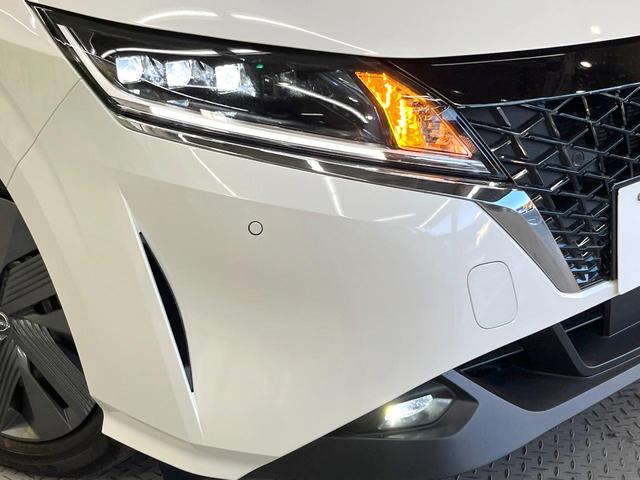 ノート Ｘ　メーカー８型ナビ　インテリジェントルームミラー　全周囲カメラ　衝突被害軽減システム　禁煙車　ドラレコ　コーナーセンサー　ＬＥＤヘッド　ＥＴＣ　オートハイビーム　車線逸脱警報　Ｂｌｕｅｔｏｏｔｈ（12枚目）