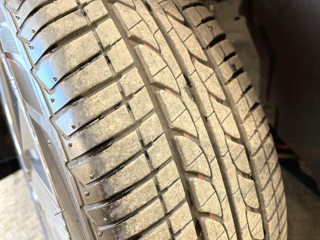 ノート Ｘ　メーカー８型ナビ　インテリジェントルームミラー　全周囲カメラ　衝突被害軽減システム　禁煙車　ドラレコ　コーナーセンサー　ＬＥＤヘッド　ＥＴＣ　オートハイビーム　車線逸脱警報　Ｂｌｕｅｔｏｏｔｈ（31枚目）