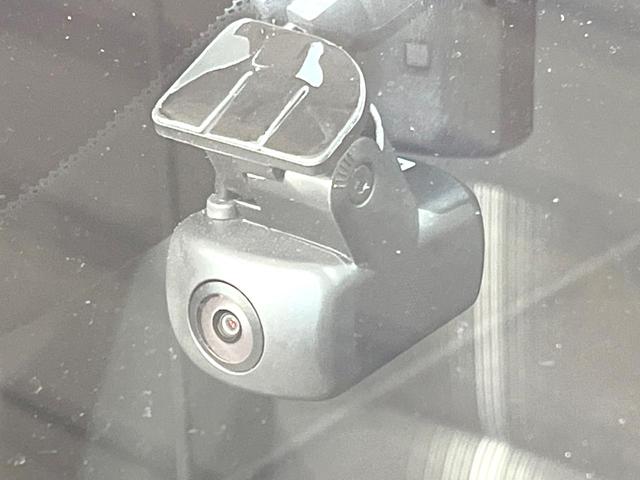 ノート Ｘ　メーカー８型ナビ　インテリジェントルームミラー　全周囲カメラ　衝突被害軽減システム　禁煙車　ドラレコ　コーナーセンサー　ＬＥＤヘッド　ＥＴＣ　オートハイビーム　車線逸脱警報　Ｂｌｕｅｔｏｏｔｈ（33枚目）