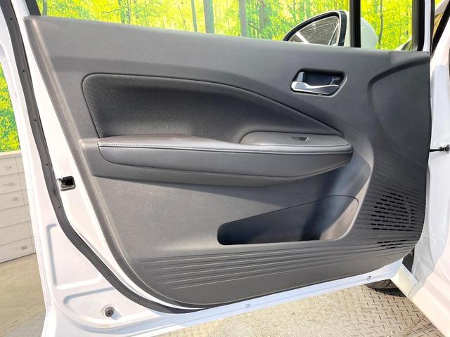 ノート Ｘ　メーカー８型ナビ　インテリジェントルームミラー　全周囲カメラ　衝突被害軽減システム　禁煙車　ドラレコ　コーナーセンサー　ＬＥＤヘッド　ＥＴＣ　オートハイビーム　車線逸脱警報　Ｂｌｕｅｔｏｏｔｈ（49枚目）