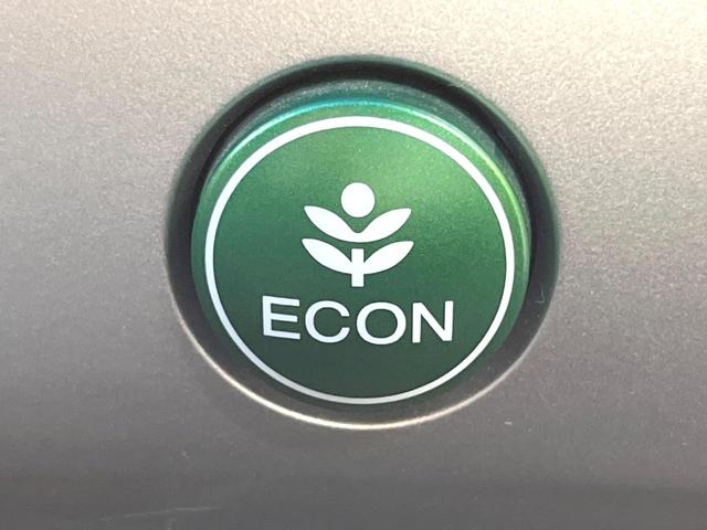 フリード Ｇ　ジャストセレクション　純正ナビ　電動スライドドア　バックカメラ　禁煙車　スマートキー　ＥＴＣ　オートエアコン　ＣＤ　ＤＶＤ再生　地デジ　電動格納ミラー　横滑り防止　プライバシーガラス　パワーウィンドウ　パワーステアリング（45枚目）